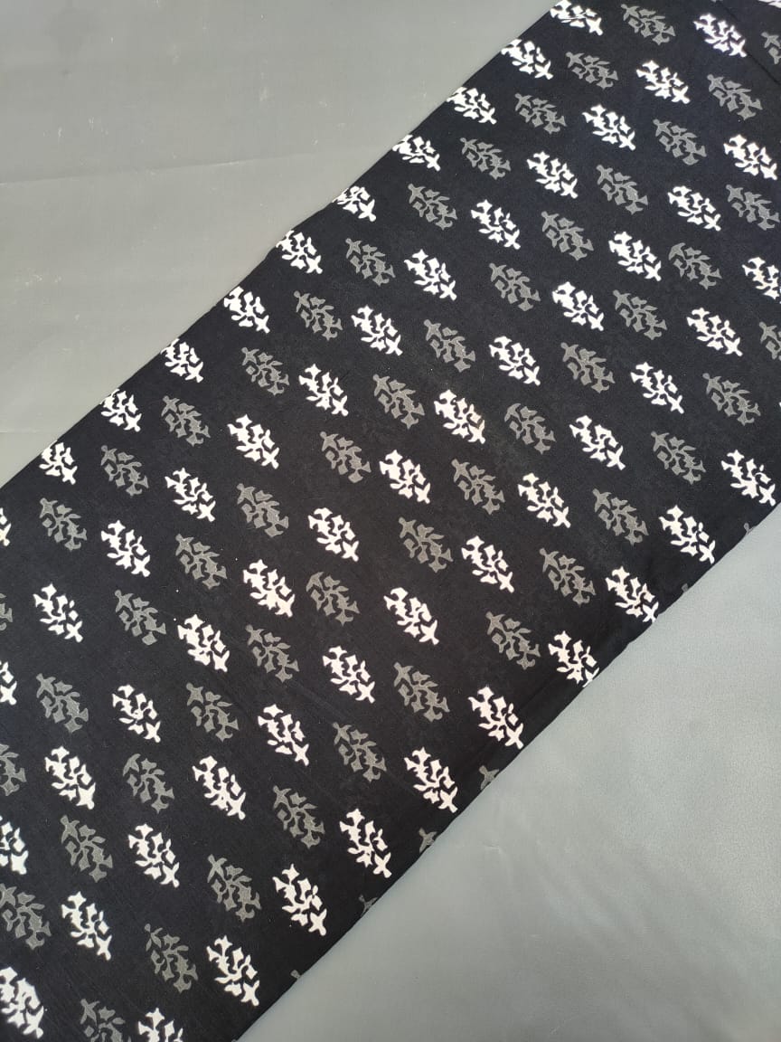Jaipuri Cotton Hand Block Printed Fabric In Running Length - JBR254