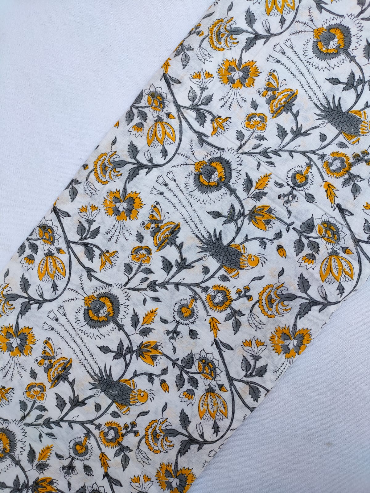 Jaipuri Hand Block Printed Pure Cotton Fabric In Running Length - JBRS546